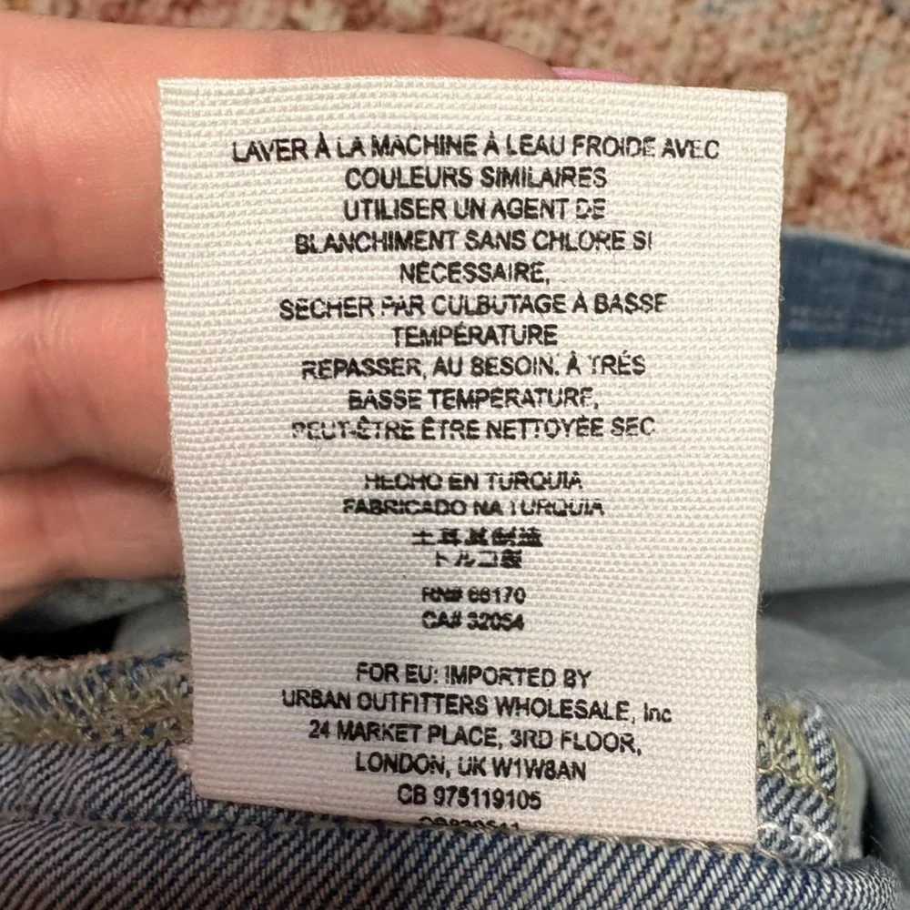 Free People Little Daisies Denim Mini Skirt size 2